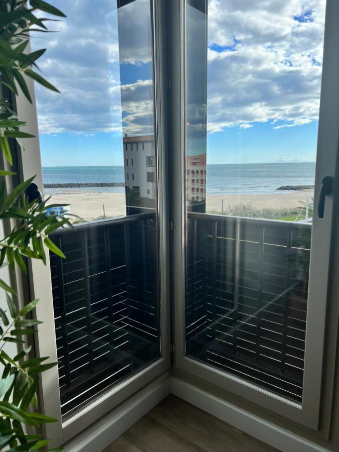 En Front De Mer, Magnifique Appartement 6 Pers. Agde Exterior foto