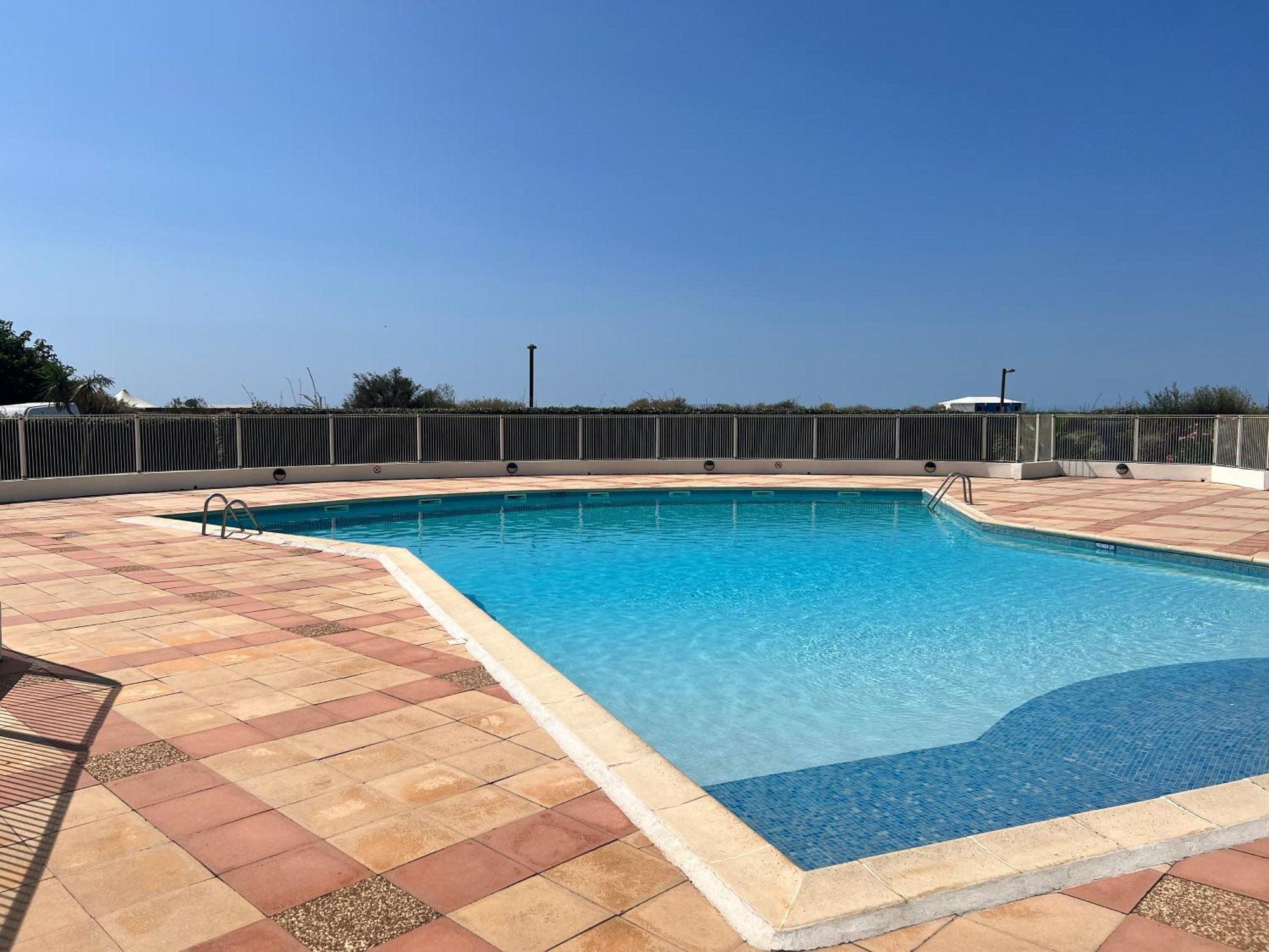 En Front De Mer, Magnifique Appartement 6 Pers. Agde Exterior foto